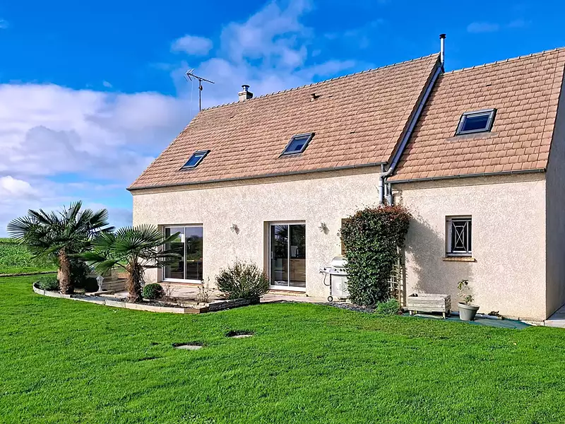 Maison, 155 m²