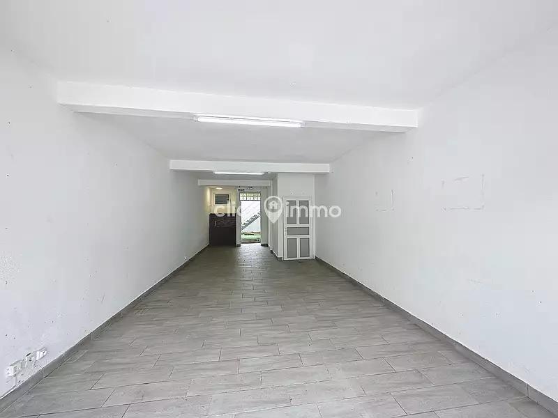 Divers, 65 m²