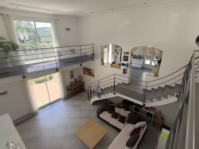 Maison, 230 m²