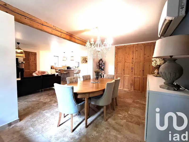 Maison, 181 m²