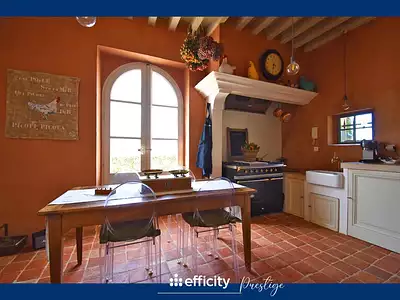 Maison, 400 m²