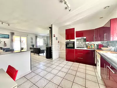 Maison, 99 m²