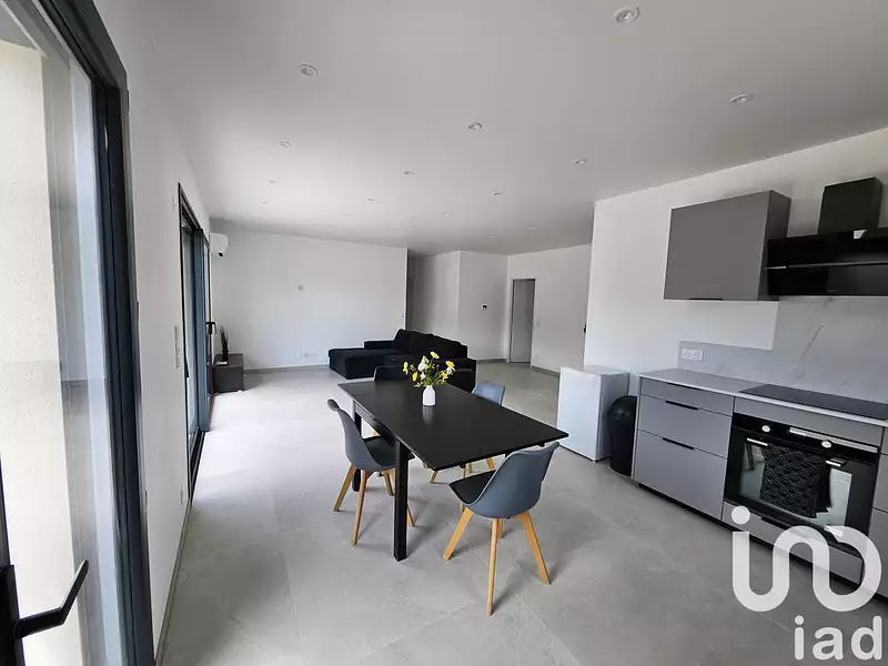 Maison, 106 m²