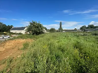 Terrain, 891 m²