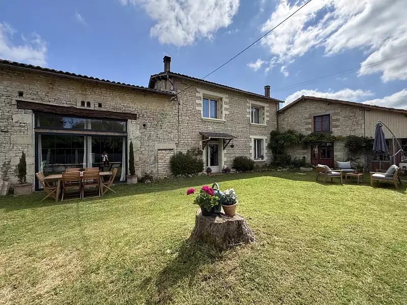 Maison, 180 m²