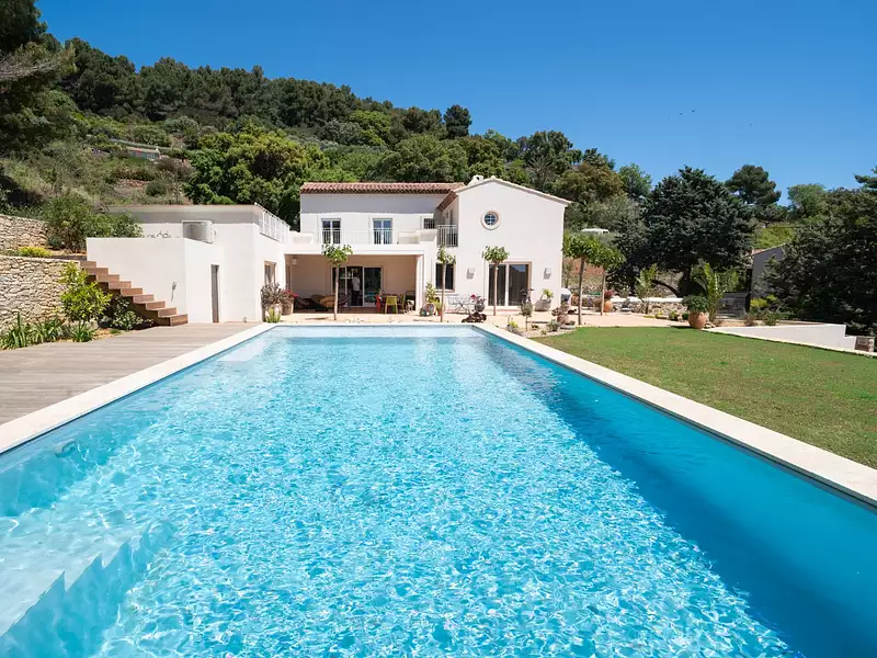 Maison, 268 m²