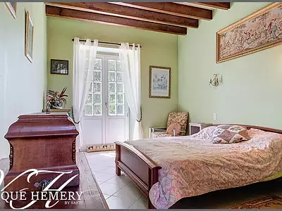 Maison, 253 m²