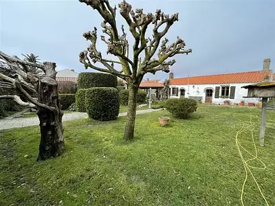 Maison, 166 m²