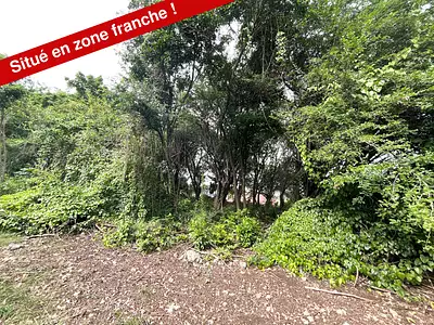 Terrain, 2 000 m²