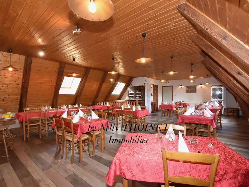 Divers, 290 m²