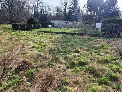 Terrain, 571 m²