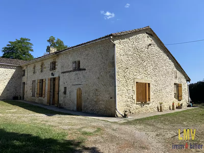 Maison, 250 m²
