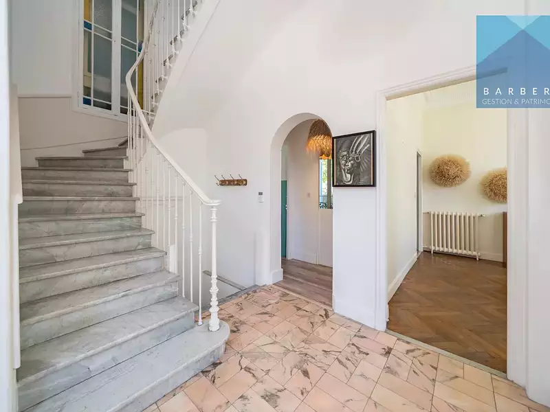 Maison, 217 m²