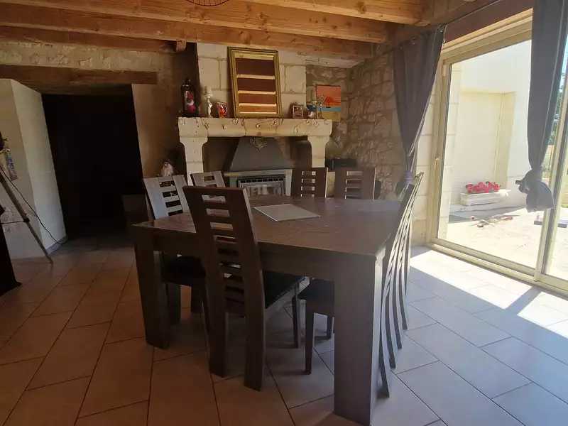 Maison, 180 m²