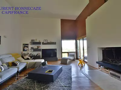 Maison, 257 m²