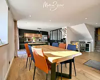 Maison, 216 m²