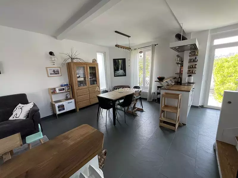 Maison, 87 m²