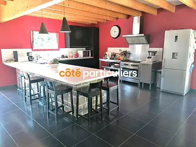 Maison, 200 m²
