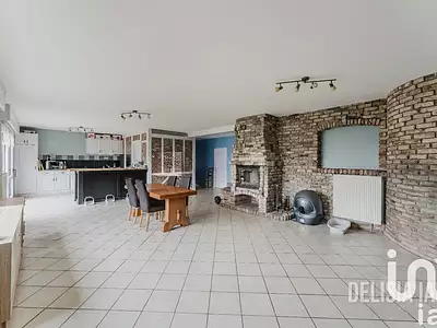 Maison, 298 m²