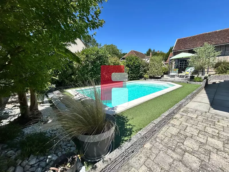 Maison, 175 m²
