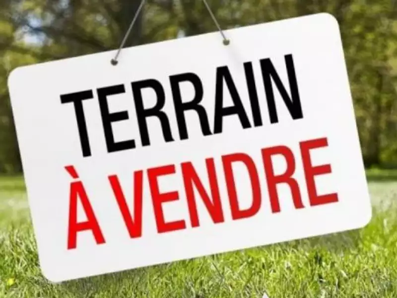 Terrain, 980 m²