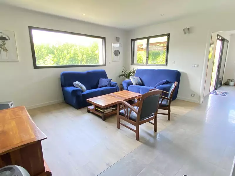 Maison, 163 m²