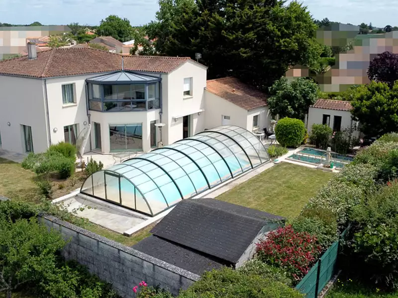 Maison, 272 m²