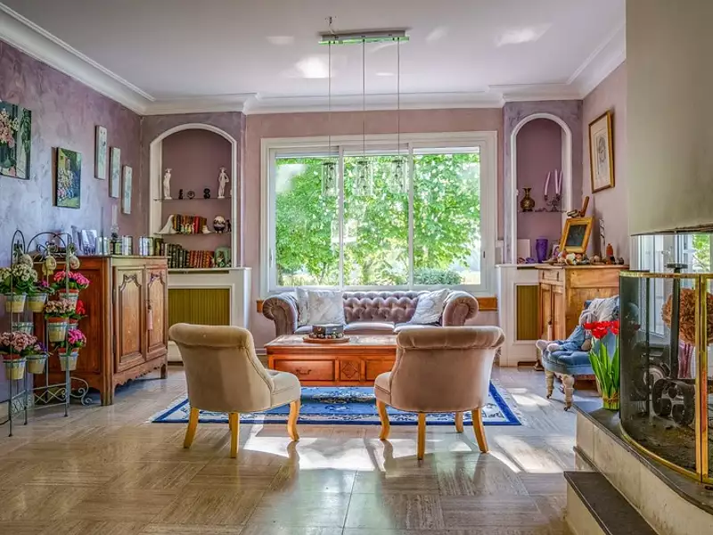 Maison, 335 m²