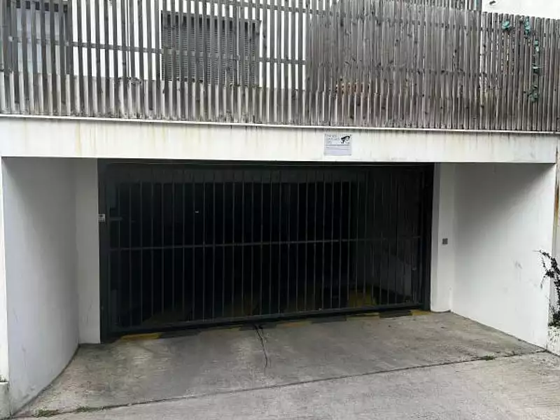 Parking, 12 m²