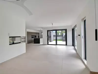 Maison, 144 m²