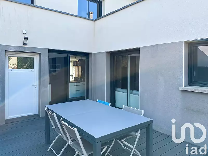Maison, 155 m²