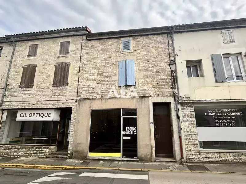 Immeuble, 93 m²