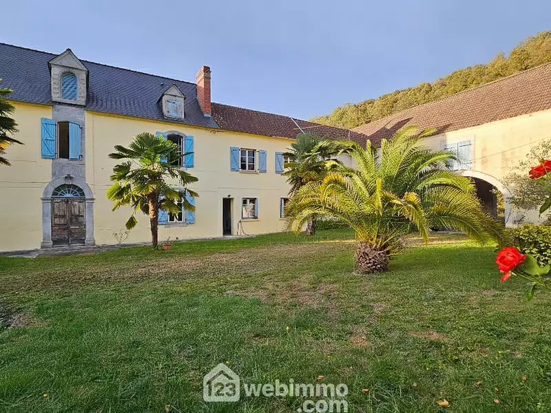 Maison, 324 m²