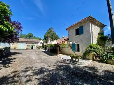 Maison, 157 m²