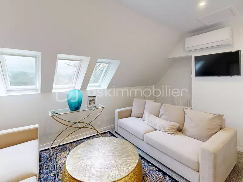 Maison, 213 m²