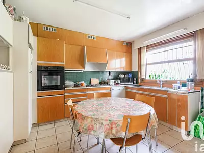 Maison, 190 m²