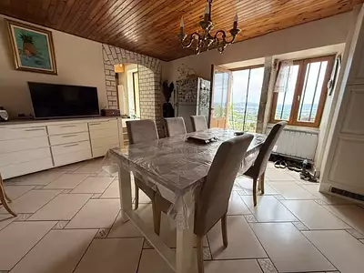 Maison, 143 m²