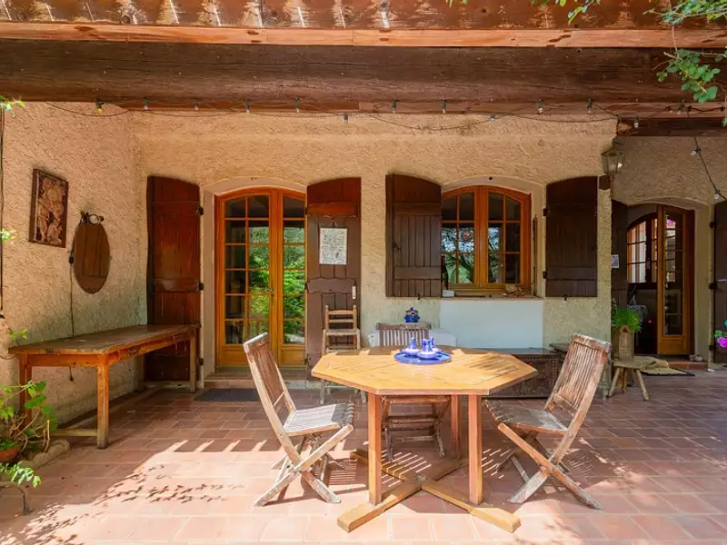 Maison, 180 m²