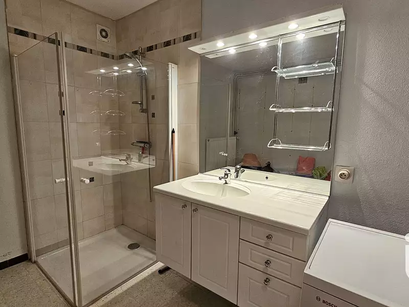 Maison, 181 m²