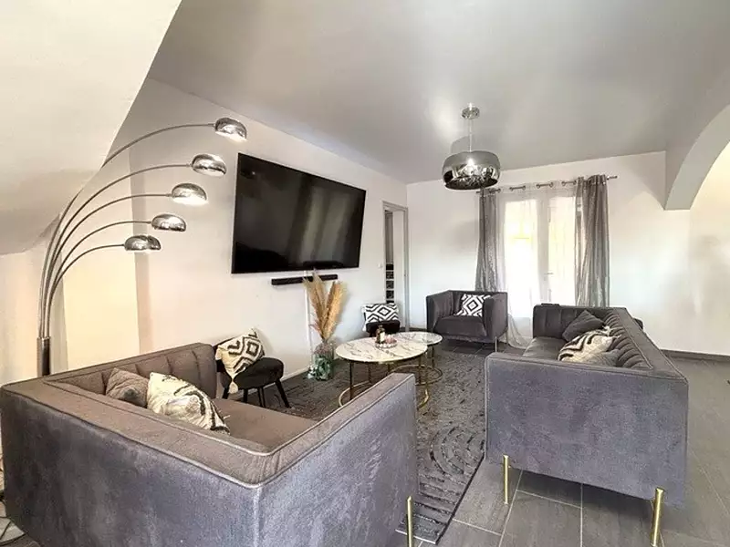 Maison, 114 m²