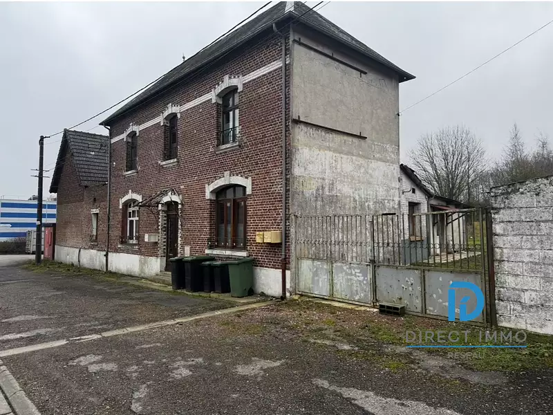 Immeuble, 180 m²