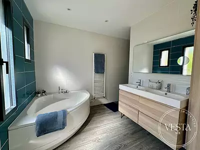 Maison, 169 m²