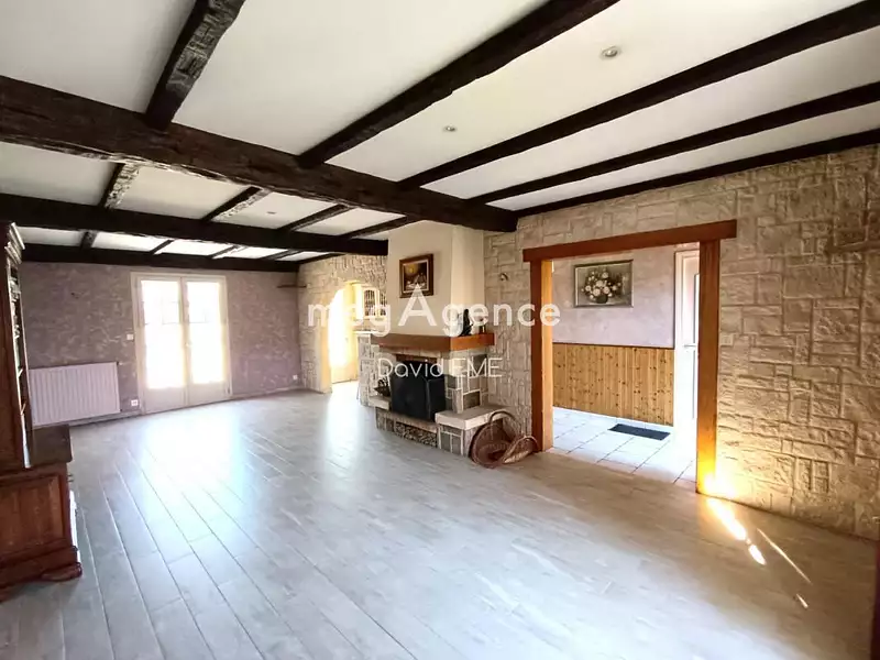 Maison, 131 m²