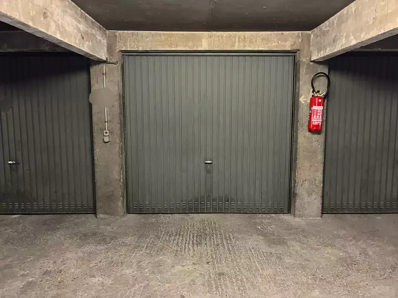 Parking, 12 m²