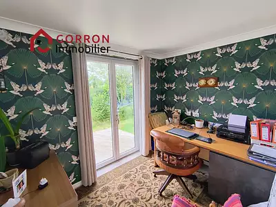 Maison, 248 m²