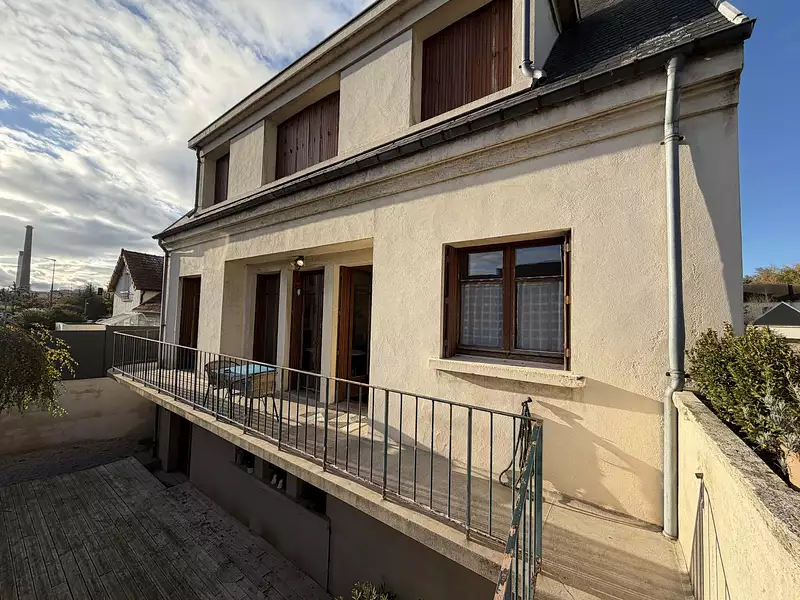 Maison, 162 m²