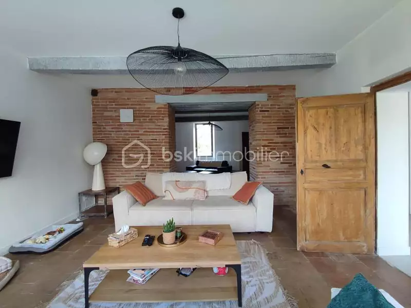 Maison, 315 m²
