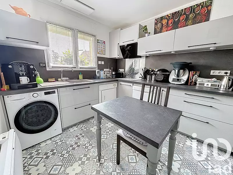 Maison, 93 m²