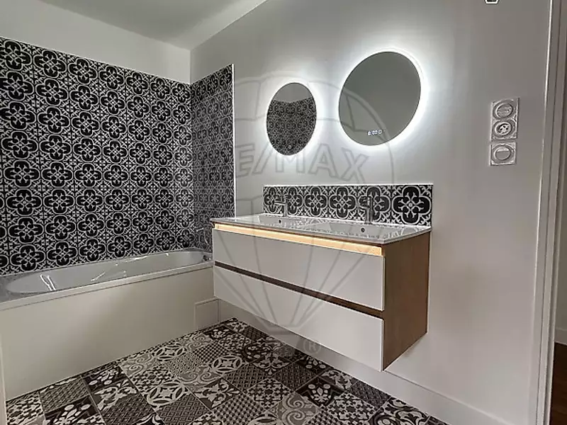 Maison, 168 m²