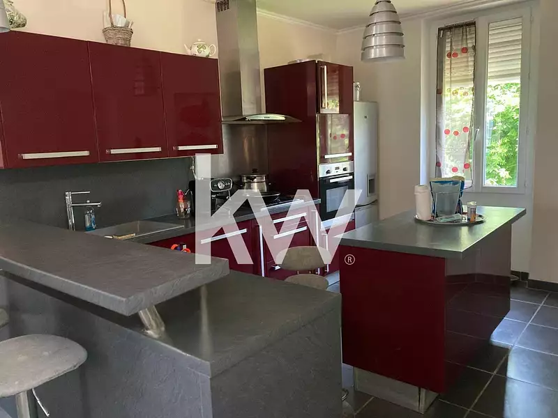 Maison, 106 m²